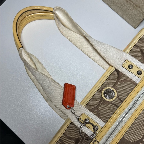 Coach Brown and Yellow Signature Daisy Tote - D1193-F14878 - Picture 4 of 8